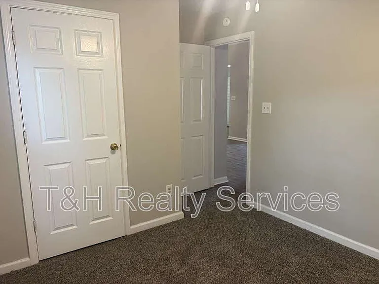 1335 Millridge Dr — Photo 18