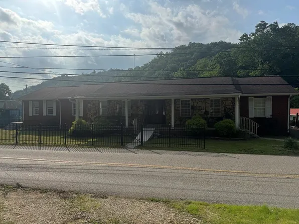 61 Turkey Crk, Inez, KY 41224