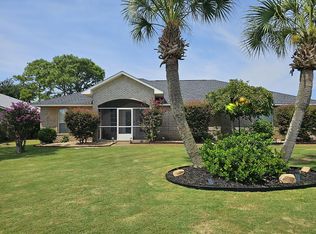 1265 Bayview Ln, Gulf Breeze, FL 32563
