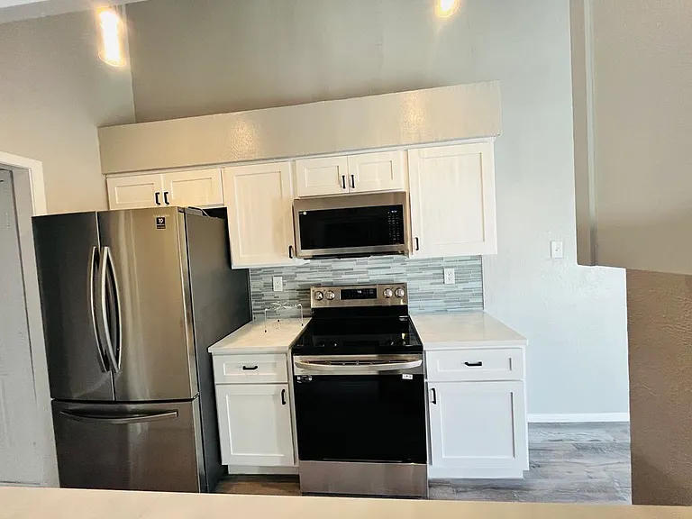 7107 Holly Hill Dr #205 — Photo 1