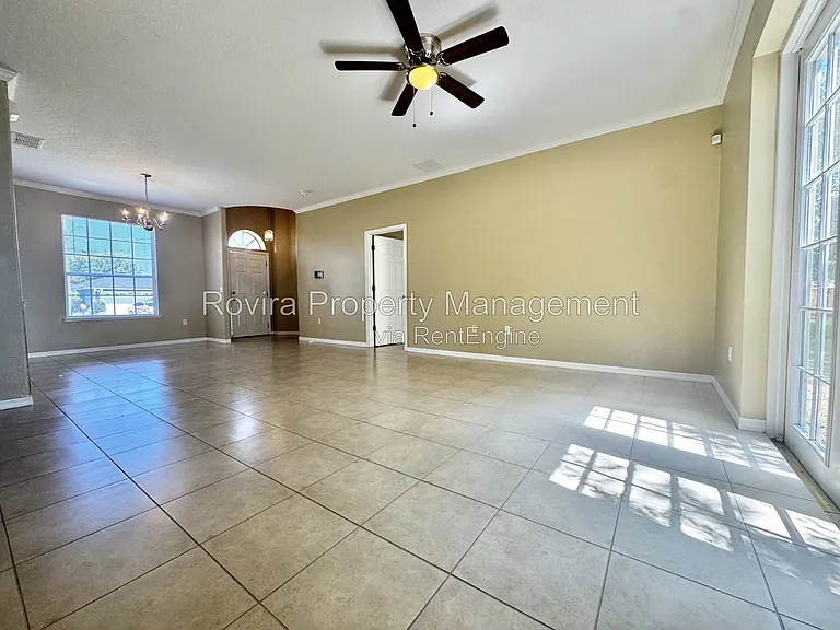 806 Palermo Ct — Photo 4