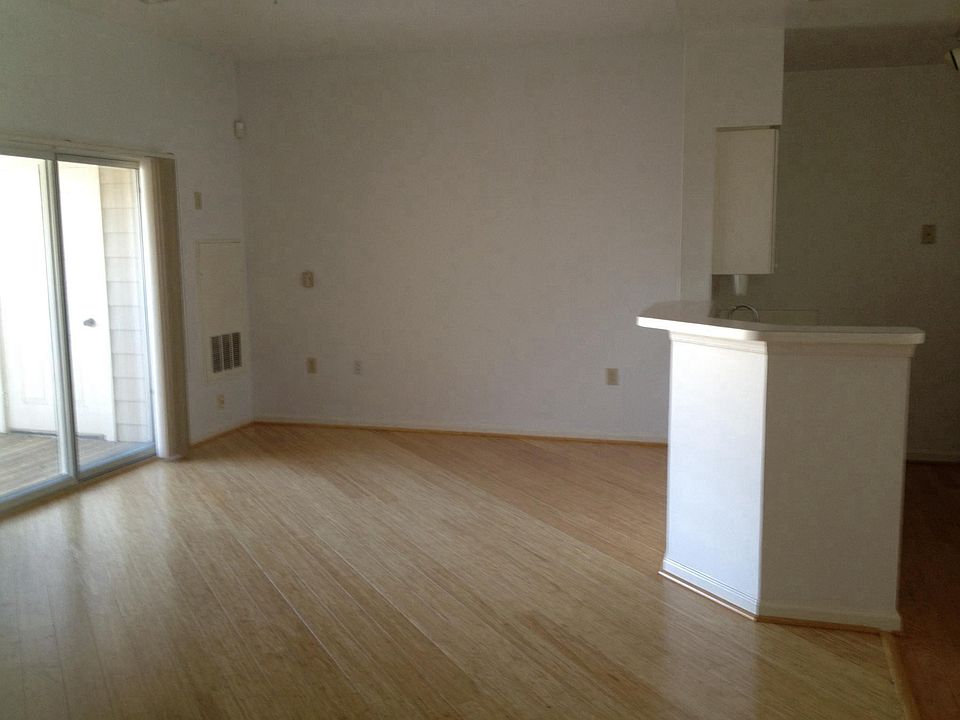 1st image of 12913 Alton Sq Suite 412