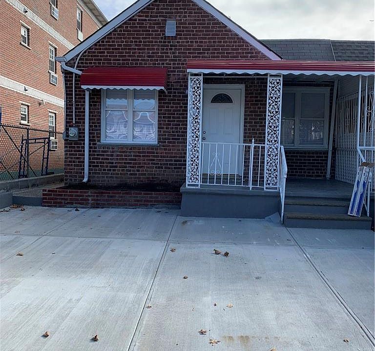 1st image of 3540 Laconia Avenue