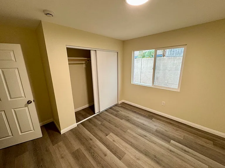 15846 Cypress St — Photo 7