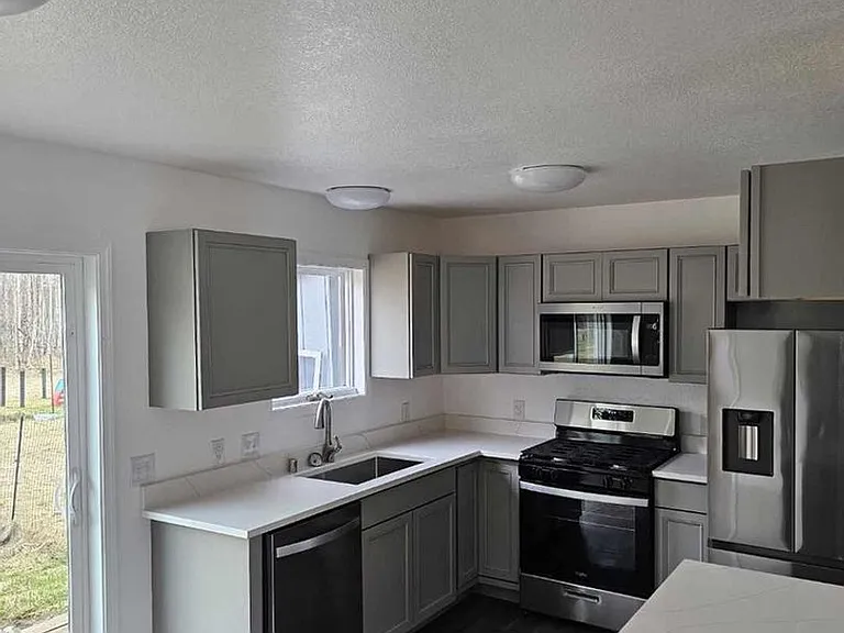150 W Heritage Dr — Photo 5