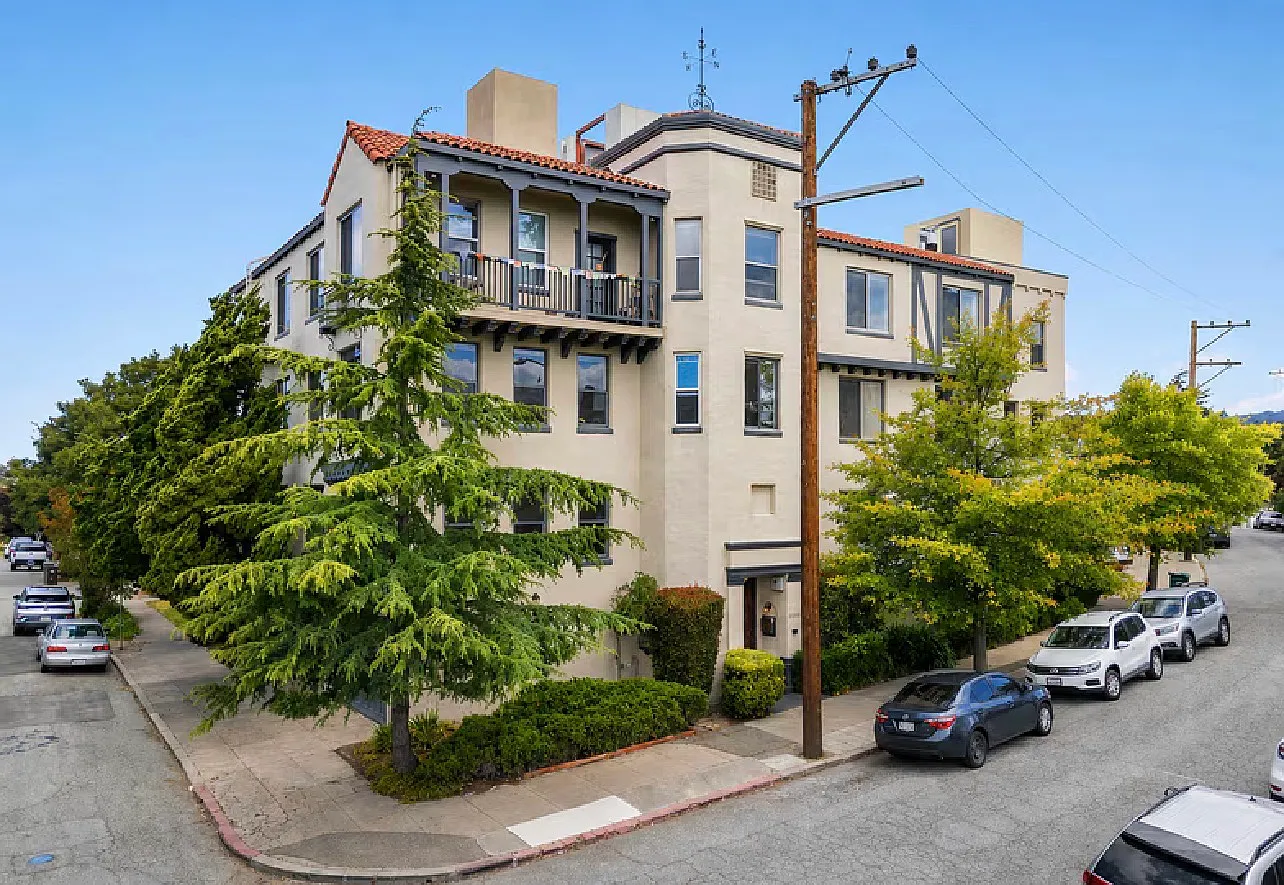 1 bed, 950 sqft, $3,100 — Photo 1