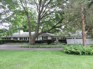 1708 Kaneville Rd, Geneva, IL 60134