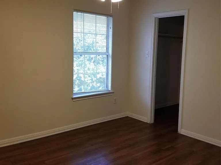 2928 Thrushwood Dr #A — Photo 17