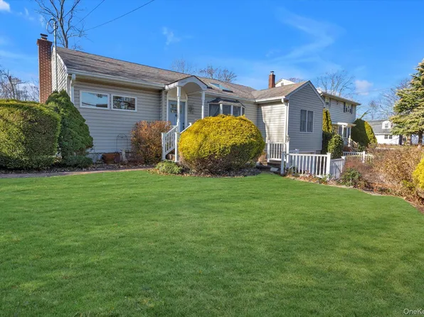 85 Catherine Street, East Northport, NY 11731