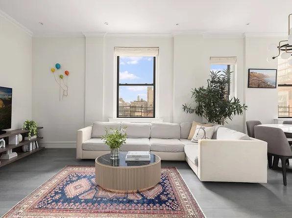 140 W 69th St APT 108, Manhattan, NY 10023