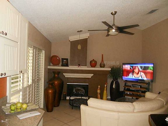 2nd image of 2144 Greystone Trl