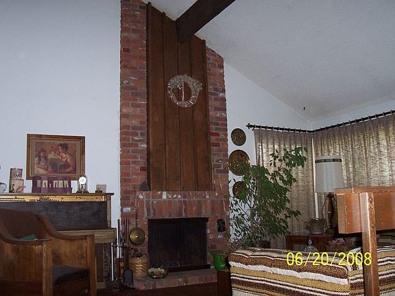Living Rm