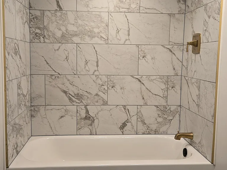 400 W Main St #9 — Photo 29
