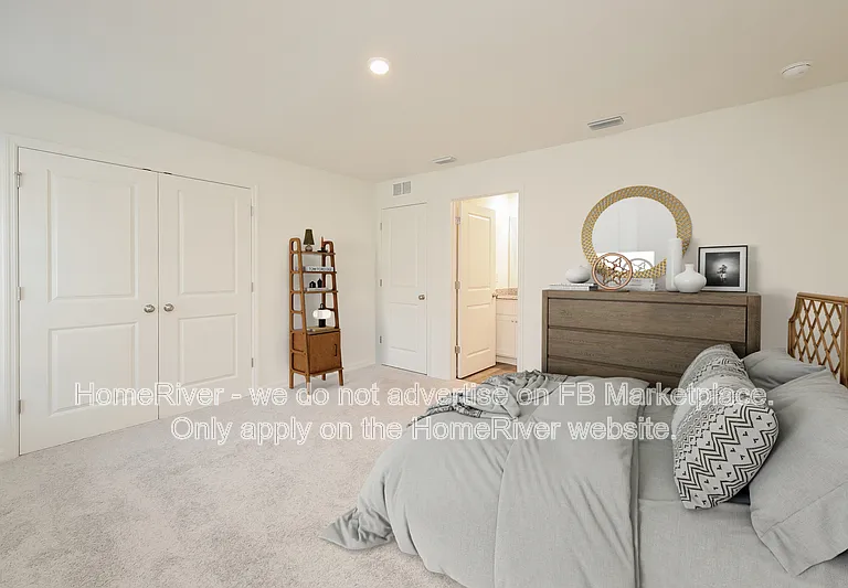 212 NW 1st St — Photo 5