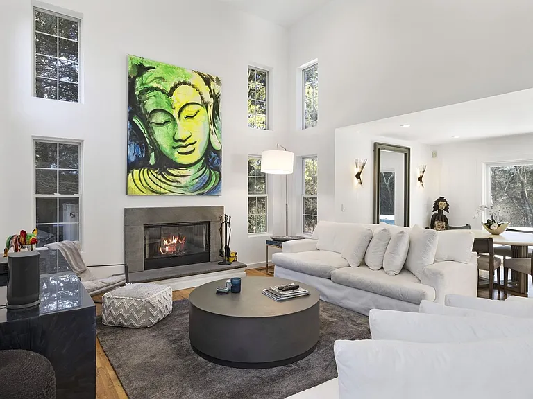 82 Sea Farm Ln — Photo 2