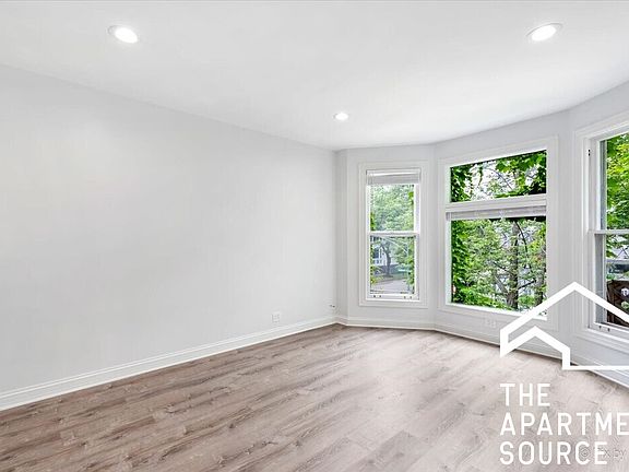 2nd image of 2703 N Magnolia Ave #2
