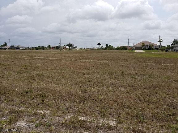 4th image of 1013 NW 38th Pl
