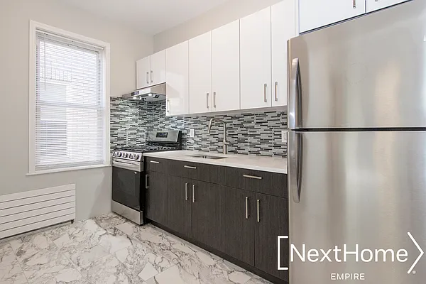 Rented by NextHome Empire | media 5