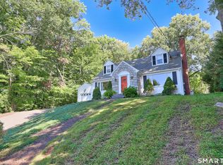 24 Bracewood Rd, Waterbury, CT 06706