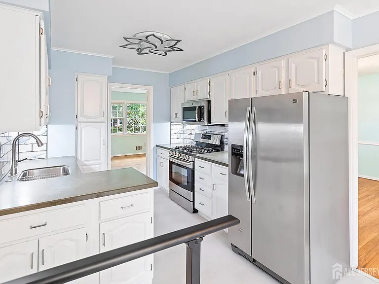 10 Woodruff Rd — Photo 5