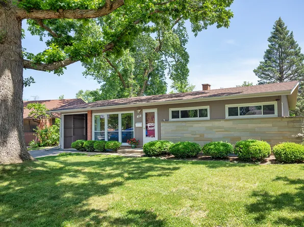 1001 Longaker Rd, Northbrook, IL 60062