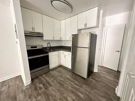 2nd image of 3730 Dufresne Ct APT 5
