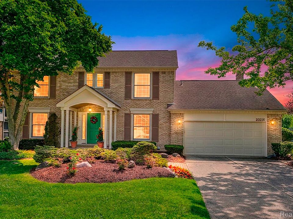 1st image of 20216 Ellen Dr