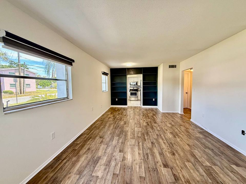 1st image of 3460 32nd Ave N APT 101