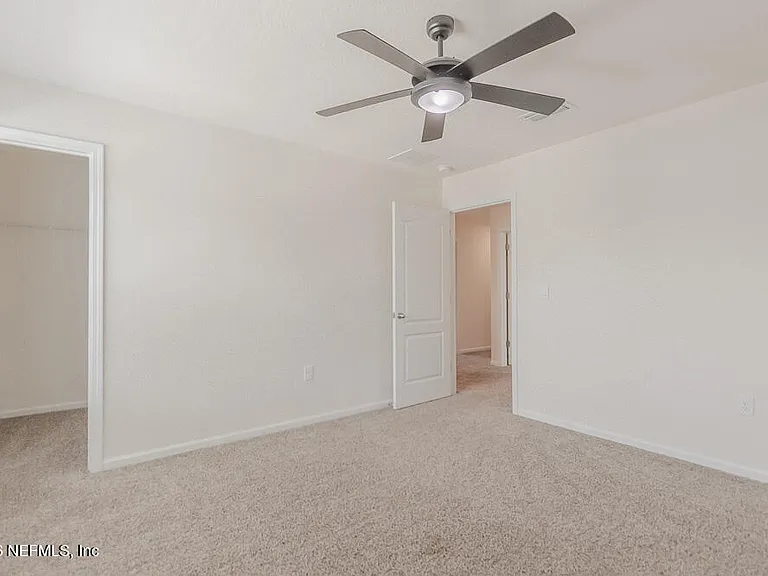 2223 Willow Springs Dr — Photo 8