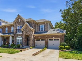 2106 Traemoor Village Ct, Nashville, TN 37209