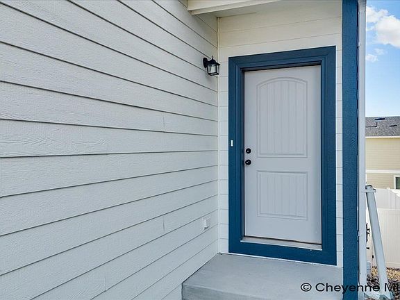 3rd image of 1529 Alyssaelaine Dr