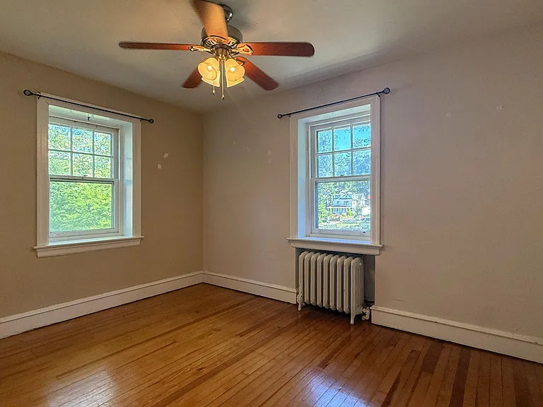 316 Gerard Ave #C — Photo 6