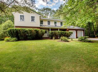 9 Oak Ridge Rd, Brunswick, ME 04011