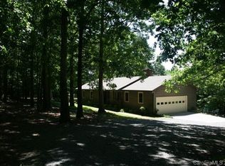 2102 Lakeshore Dr, Monroe, NC 28112