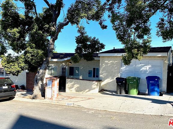 2nd image of 3082 Lake Hollywood Dr