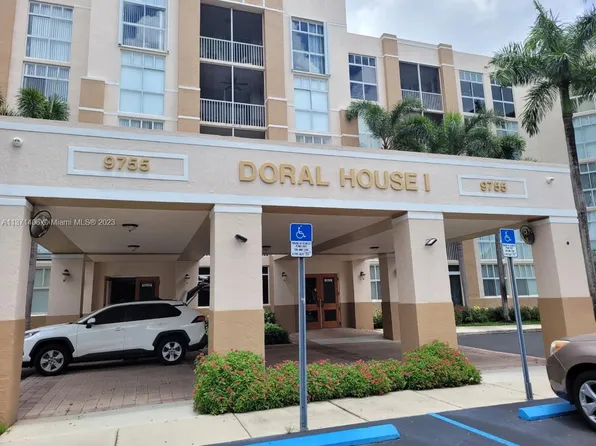 9755 NW 52nd St APT 414, Doral, FL 33178