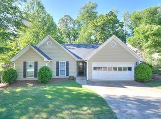 390 Paris Dr, Lawrenceville, GA 30043