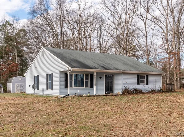 5567 Springfield Rd, Meherrin, VA 23954