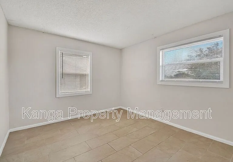 1618 W 26th Ct #D — Photo 12