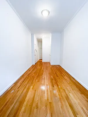 Rented by Urban Real Estate Inc | media 3