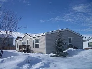 221 Silver Maple Dr