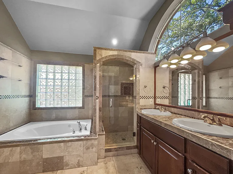 2132 Cliffside Dr — Photo 25