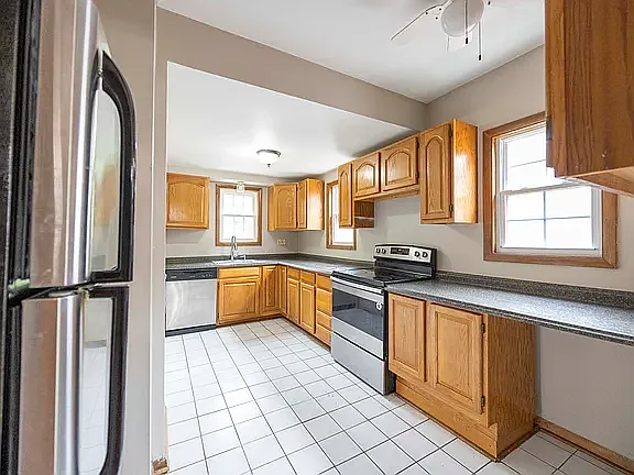 3567 Gridley Rd #UP — Photo 15