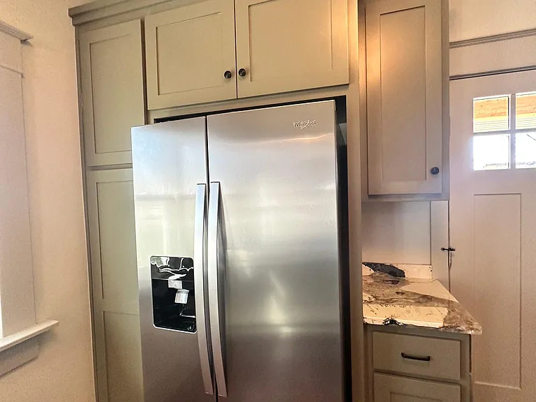 410 Park St — Photo 11