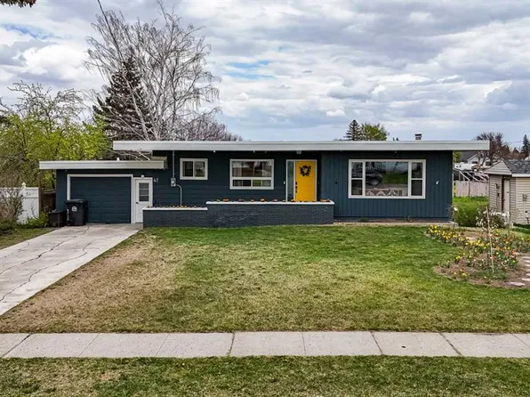 47 S 200th St W, Raymond, AB T0K 2S0