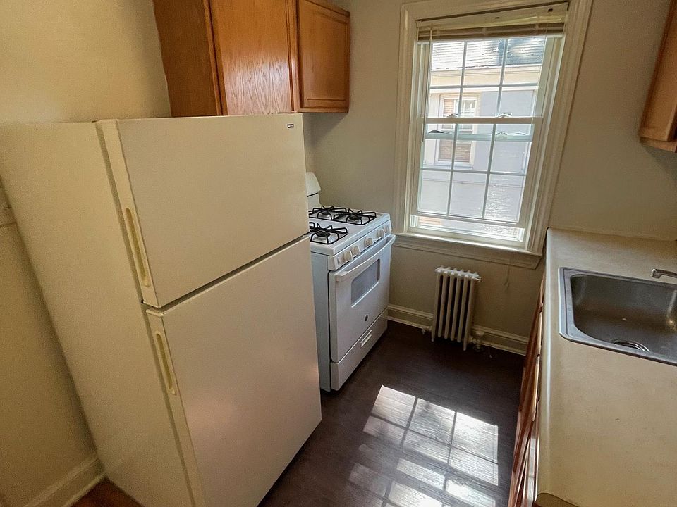 2nd image of 8306 Garland Ave #1