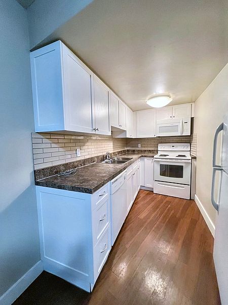 Calgary Apartment for rent - 1 Bedroom in Calgary