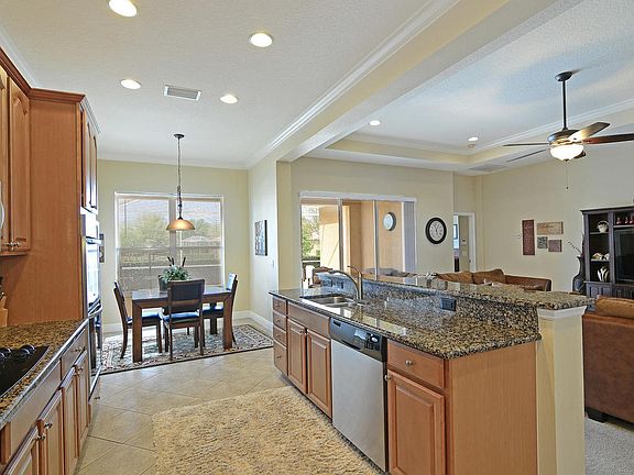Kitchen/Breakfast area