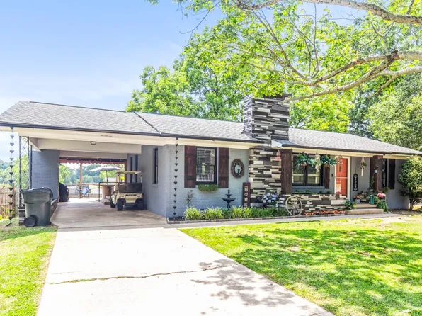 312 N Piedmont St, Westminster, SC 29693