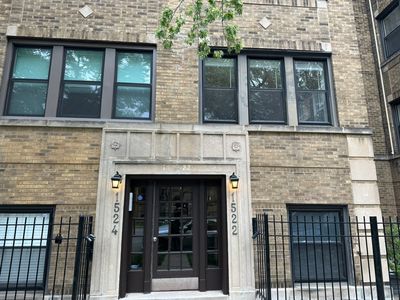 1522 W Addison St APT 1, Chicago, IL, 60613